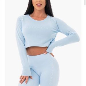 RYDERWEAR LONG SLEEVE CROP (SMALL)